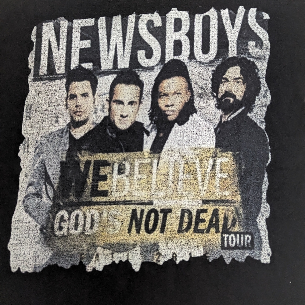 NEWSBOYS N20 We Believe God's Not Dead Concert Tee Small